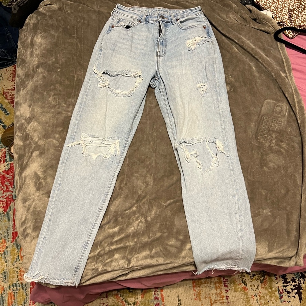 American eagle mom jeans size 2
